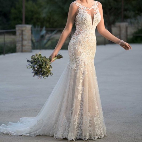 Wedding Gown Essence of Australia Jasmin